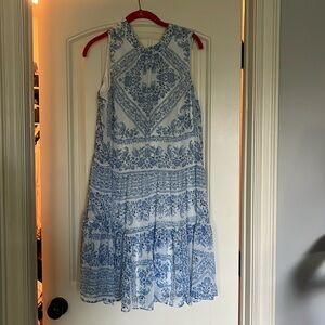 Calvin Klein size 8 blue and white dress midi